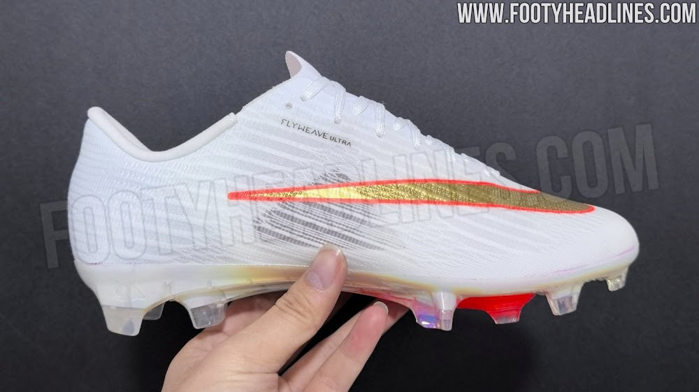Nike Mercurial Superfly 11 2026 Sızdırıldı: Beyaz, Altın, Kırmızı